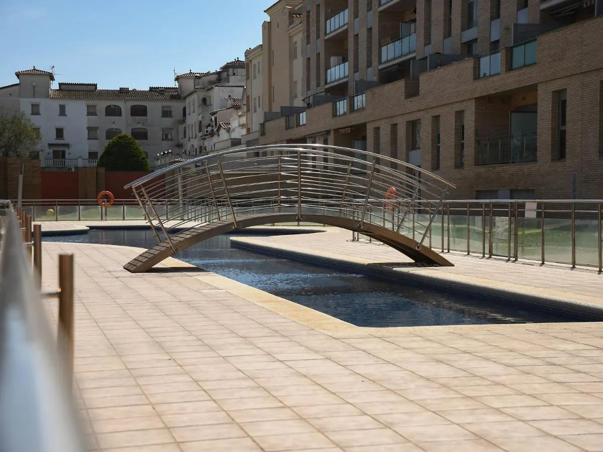 Apartment Puig Rom By Interhome Empuriabrava